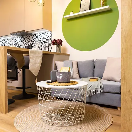 Bright & Cozy In By Flat Mаnager *