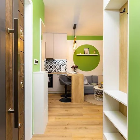 Bright & Cozy In By Flat Mаnager شقة